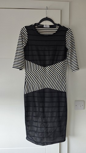 Abito midi con disegno - , righe