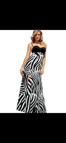 Maxi abito nero bianco spacco